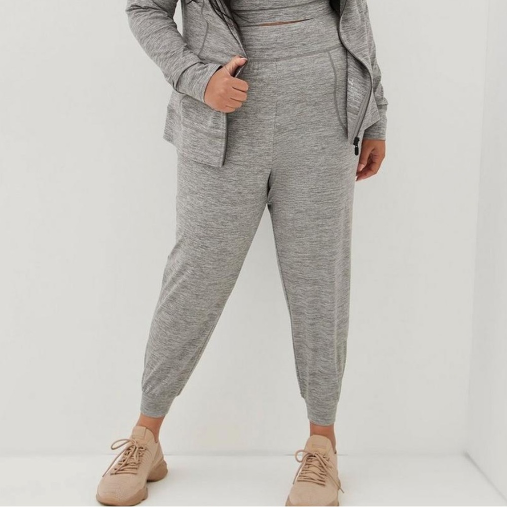 Torrid High Rise Pull on Pant size 1